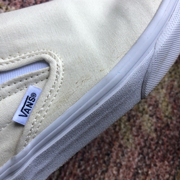 Vans - Picture 3 of 7